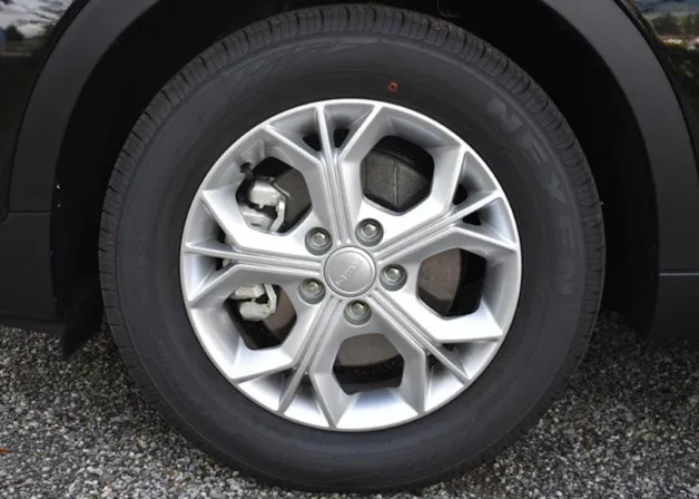KGM -SsangYong Tivoli 1.5 T GDI Steel Automat