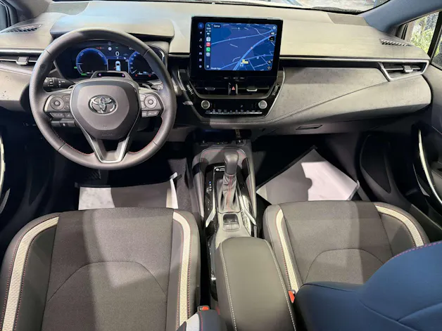 Toyota Corolla Touring Sports 2.0 HSD GR Sport e-CVT Automat