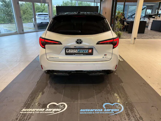 Toyota Corolla Touring Sports 2.0 HSD GR Sport e-CVT Automat