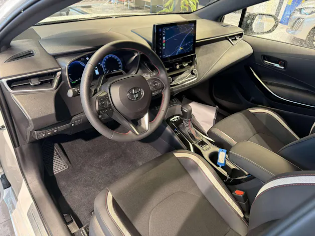 Toyota Corolla Touring Sports 2.0 HSD GR Sport e-CVT Automat