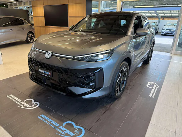 VW T-Roc 1.5 eTSi mHEV R-Line DSG-Automat