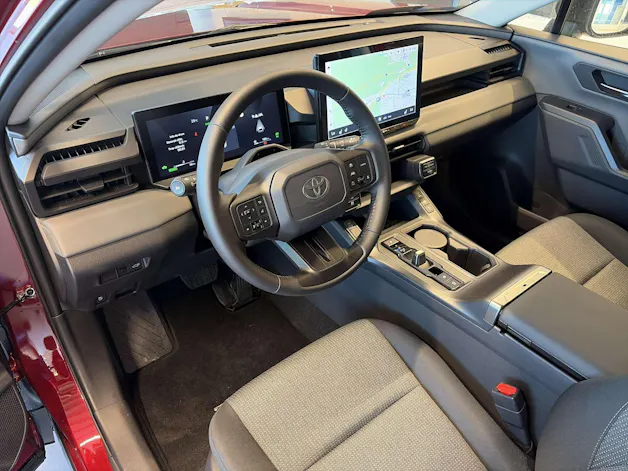 Toyota RAV-4 2.5 HSD Trend e-CVT AWD NEUES MODELL Automat