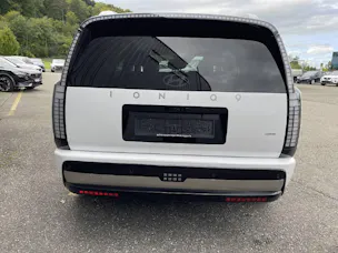 HYUNDAI Ioniq 9 110kWh Vertex Caligraphy 4WD