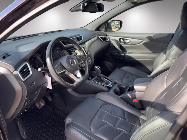 NISSAN Qashqai 1.7 dCi Tekna+ 4x4