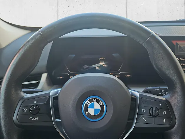 BMW iX1 xDrive 30