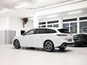 PEUGEOT 308 SW 1.5 BlueHDI Allure EAT8