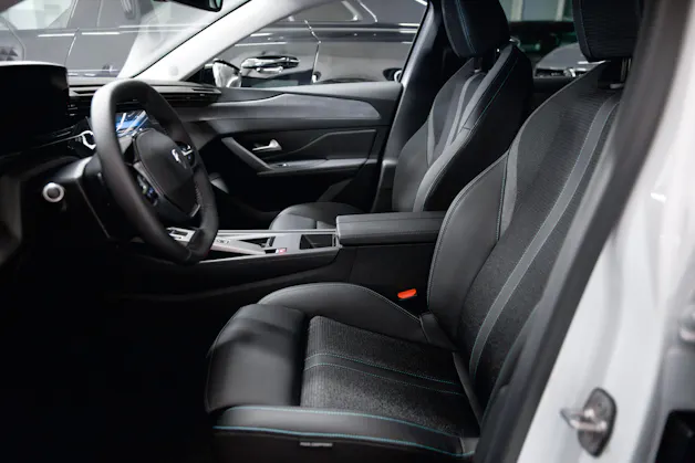 PEUGEOT 308 SW 1.5 BlueHDI Allure EAT8
