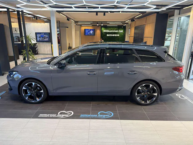 CUPRA LEON ST 1.5 eTSi DSG-Automat
