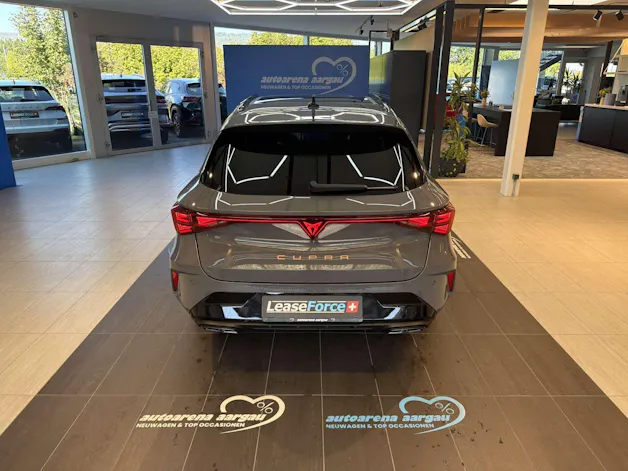 CUPRA LEON ST 1.5 eTSi DSG-Automat