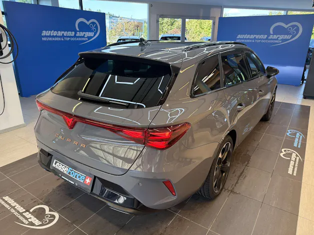 CUPRA LEON ST 1.5 eTSi DSG-Automat