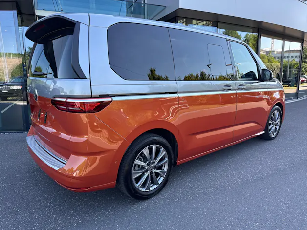 VW Multivan 1.4 eHybrid Life DSG Leder ,AHK 5 Jahre Garantie