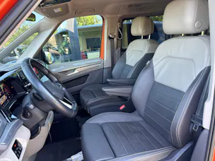 VW Multivan 1.4 eHybrid Life DSG Leder ,AHK 5 Jahre Garantie