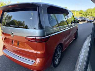 VW Multivan 1.4 eHybrid Life DSG Leder ,AHK 5 Jahre Garantie