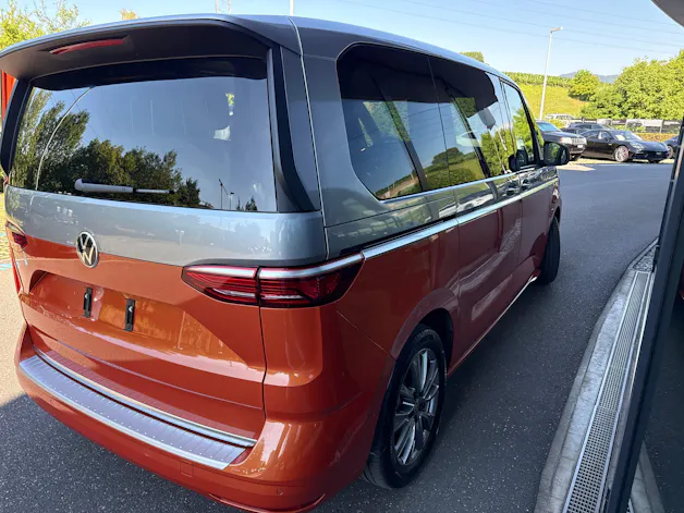 VW Multivan 1.4 eHybrid Life DSG Leder ,AHK 5 Jahre Garantie