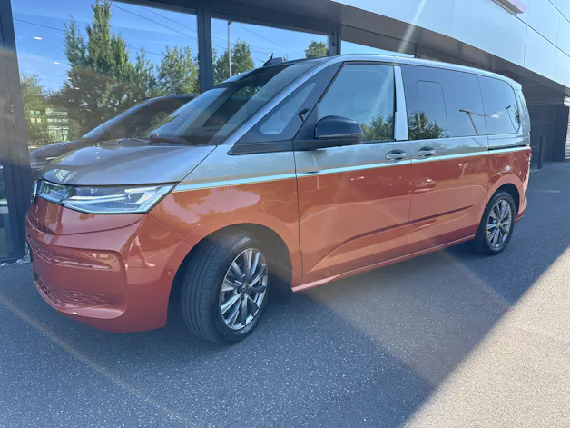 VW Multivan 1.4 eHybrid Life DSG Leder ,AHK 5 Jahre Garantie