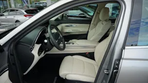 Genesis GV70 2.2 CRDI Luxury AT8