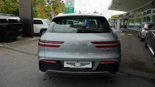 Genesis GV70 2.2 CRDI Luxury AT8