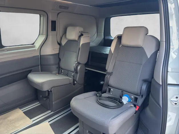 VW California eHybrid Beach Tour 4Motion
