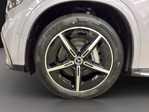 MERCEDES-BENZ GLC 300 4MATIC 85 kWh