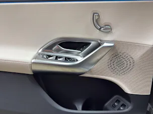 MERCEDES-BENZ GLC 300 4MATIC 85 kWh