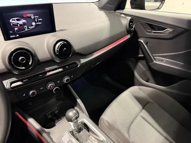 AUDI Q2 2.0 TFSI sport quattro S-tronic