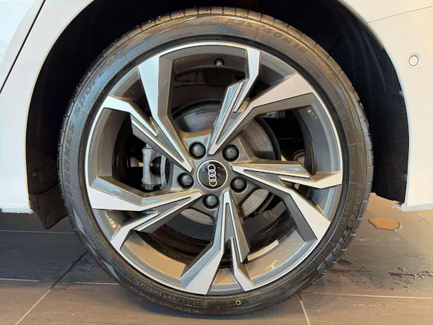 AUDI A3 Limousine 35 TFSi S-Line S-Tronic Automat