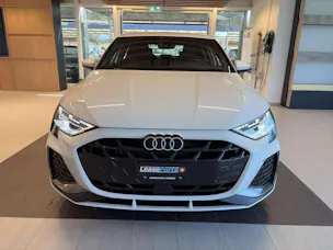 AUDI A3 Limousine 35 TFSi S-Line S-Tronic Automat