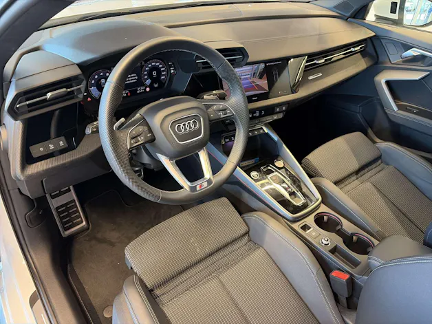AUDI A3 Limousine 35 TFSi S-Line S-Tronic Automat