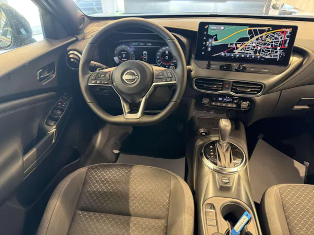 NISSAN Juke 1.0 DIG-T N-Connecta DCT-Automat