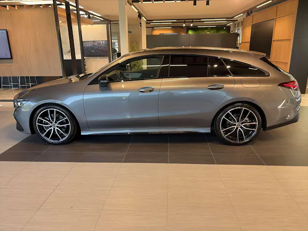 MERCEDES-BENZ CLA Shooting Brake 200 AMG Line Advanced Plus DCT-Automat