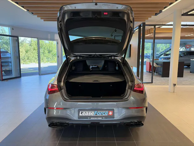 MERCEDES-BENZ CLA Shooting Brake 200 AMG Line Advanced Plus DCT-Automat