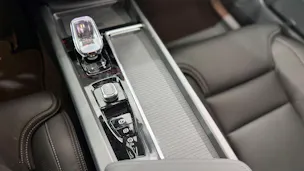 VOLVO XC60 2.0 T8 TE Black Edition e
