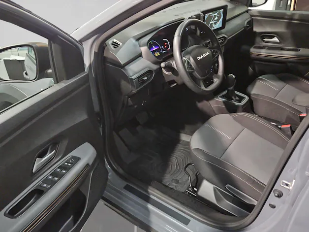 DACIA Jogger HEV 140 Extreme