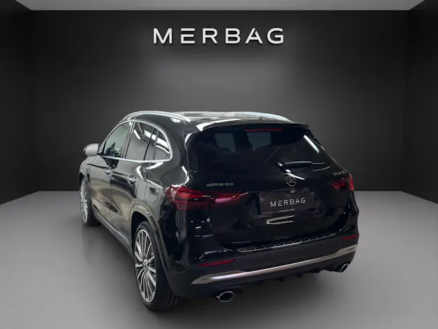 MERCEDES-BENZ GLA AMG 35 4Matic 8G-DCT