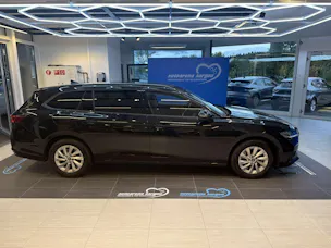 SKODA Superb Combi 1.5 eTSI mHEV Essence DSG-Automat