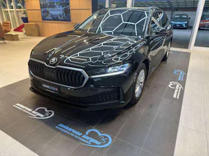 SKODA Superb Combi 1.5 eTSI mHEV Essence DSG-Automat