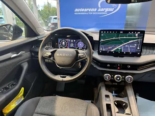 SKODA Superb Combi 1.5 eTSI mHEV Essence DSG-Automat