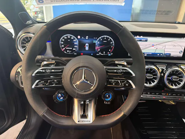 MERCEDES-BENZ A45 S AMG 4Matic+ 421PS DCT-Automat