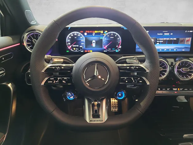 MERCEDES-BENZ A 35 4M AMG
