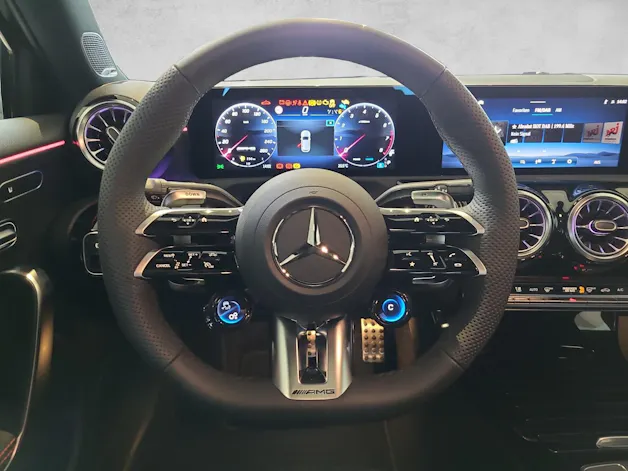 MERCEDES-BENZ A 35 4M AMG