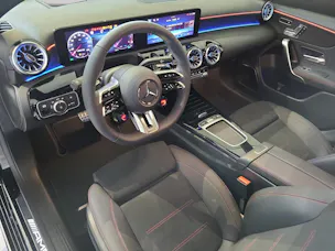 MERCEDES-BENZ A 35 4M AMG W177