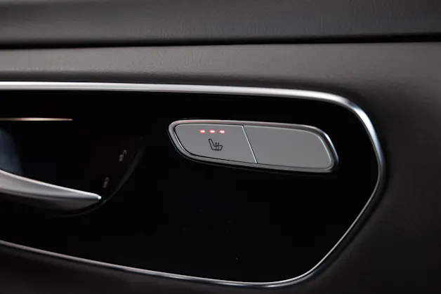 MERCEDES-BENZ V 300 d lang AMG Line Avantgarde 4Matic 9G-Tronic