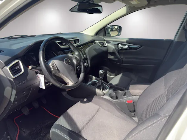 NISSAN Qashqai 1.2 DIG-T Acenta