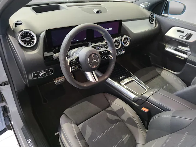 MERCEDES-BENZ GLA 250 4M AMG Swiss Star "Special Edition"