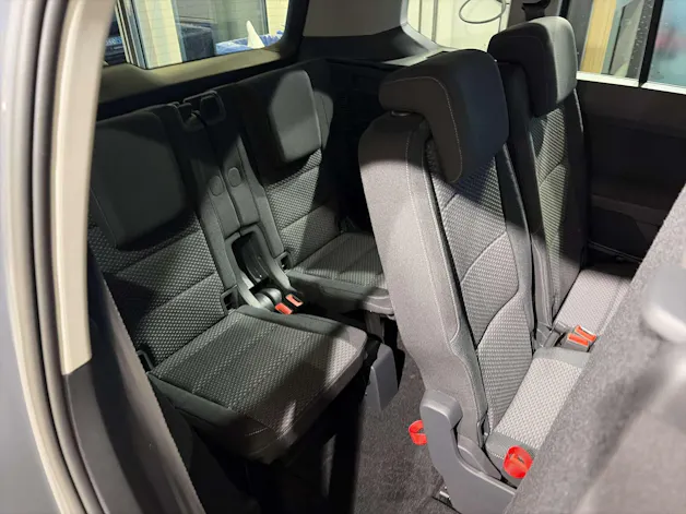 VW Touran 1.5 TSi EVO Comfortline Edition DSG-Automat 7-Plätzer