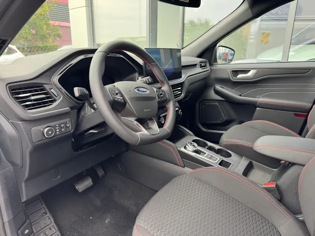 FORD Kuga 2.5 Hybrid ST-Line 4x4 ST-Line/FHEV
