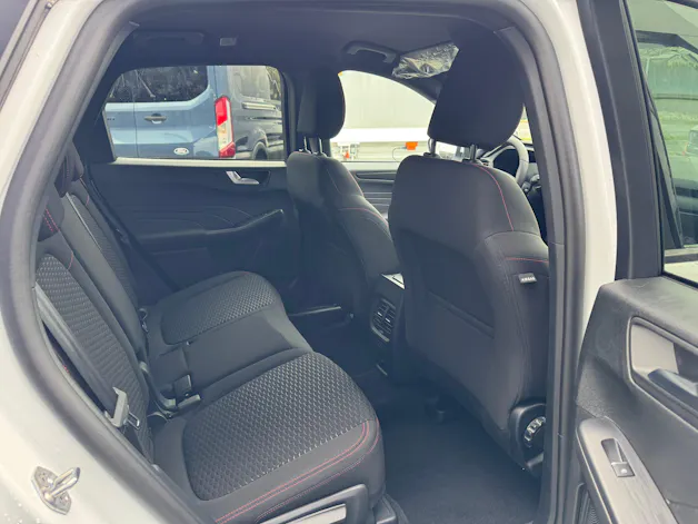 FORD Kuga 2.5 Hybrid ST-Line 4x4 ST-Line/FHEV