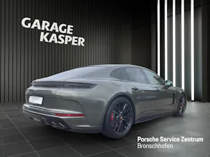PORSCHE Panamera GTS