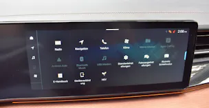 KGM -SsangYong Torres 1.5 TGDI Hybrid Titanium AT