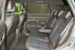 KGM -SsangYong Torres 1.5 TGDI Hybrid Titanium AT